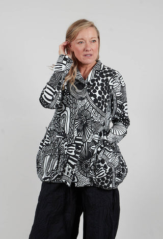 Jacket with Patch Pockets in Black Print - 3441111