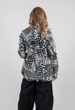 Jacket with Patch Pockets in Black Print - 3441111