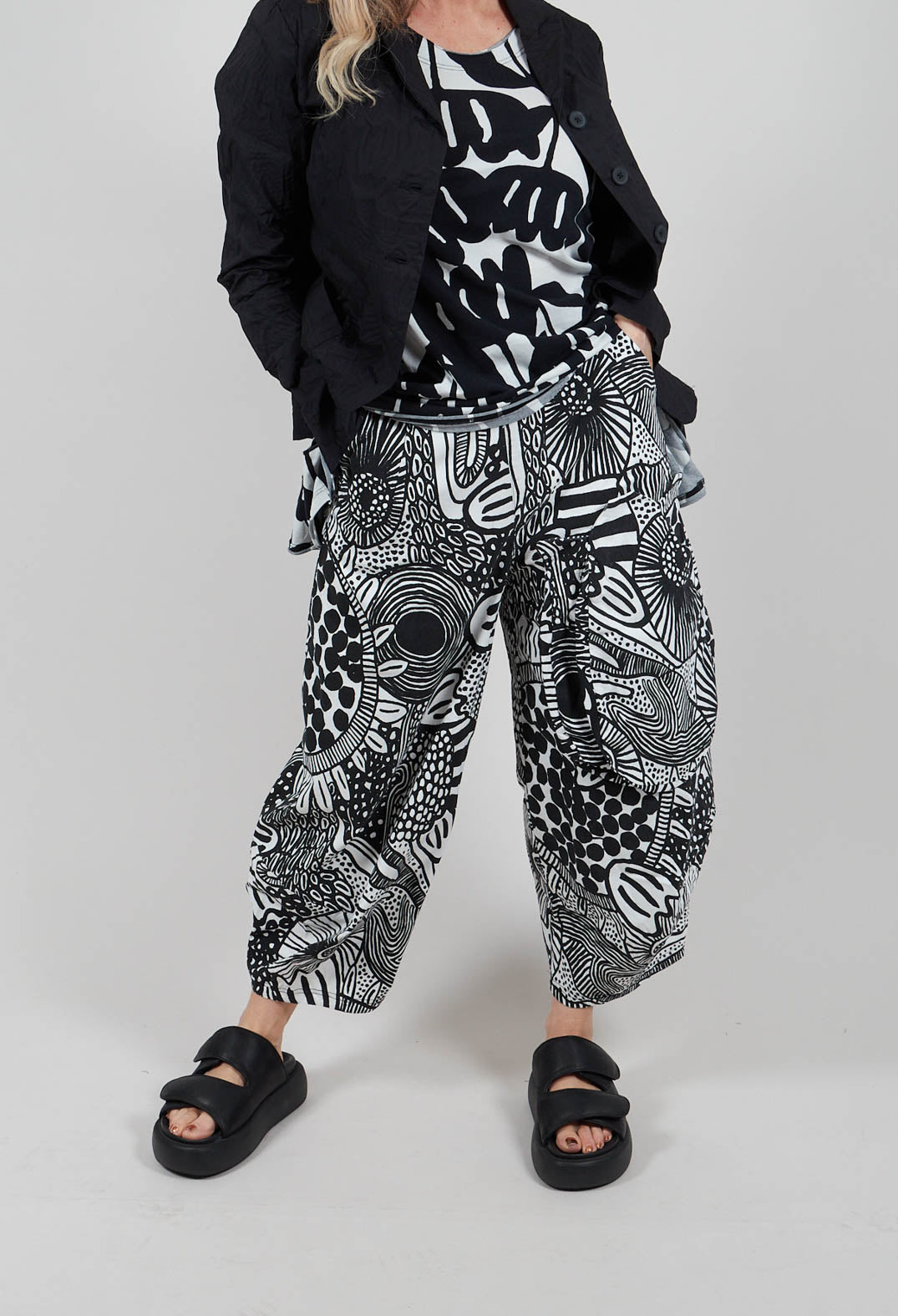 Balloon Trousers in Black Print - 3440114