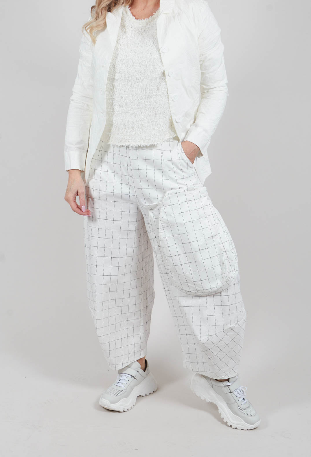 Balloon Trousers in Off White Check - 3440114