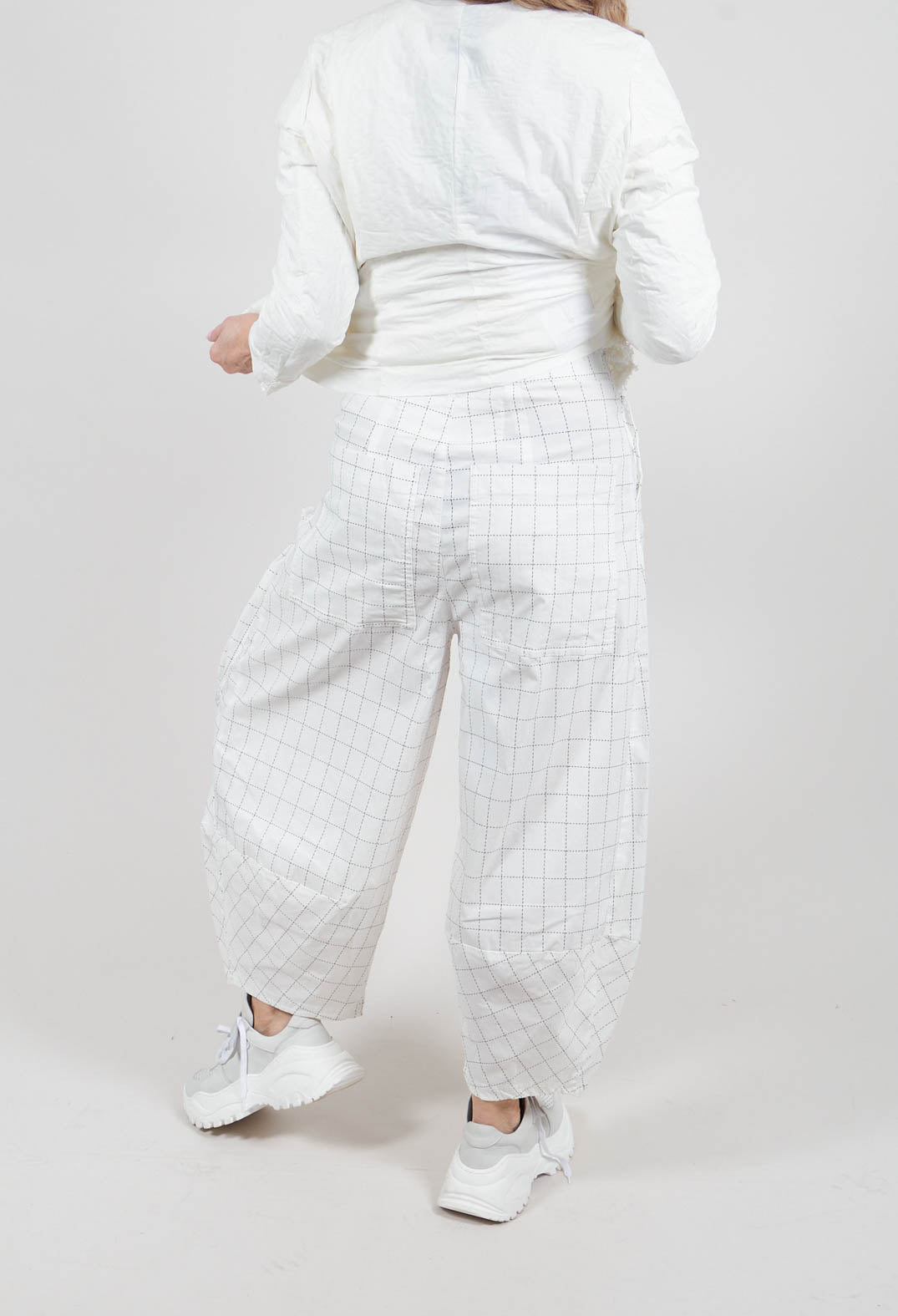 Balloon Trousers in Off White Check - 3440114