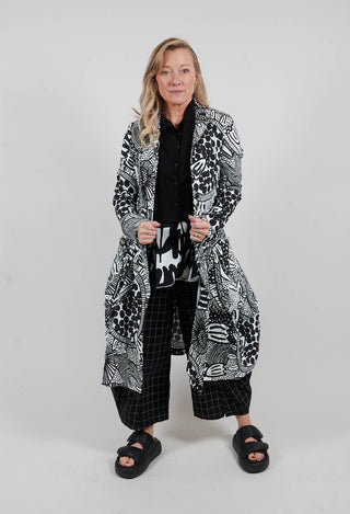 Balloon Coat in Black Print - 3441217