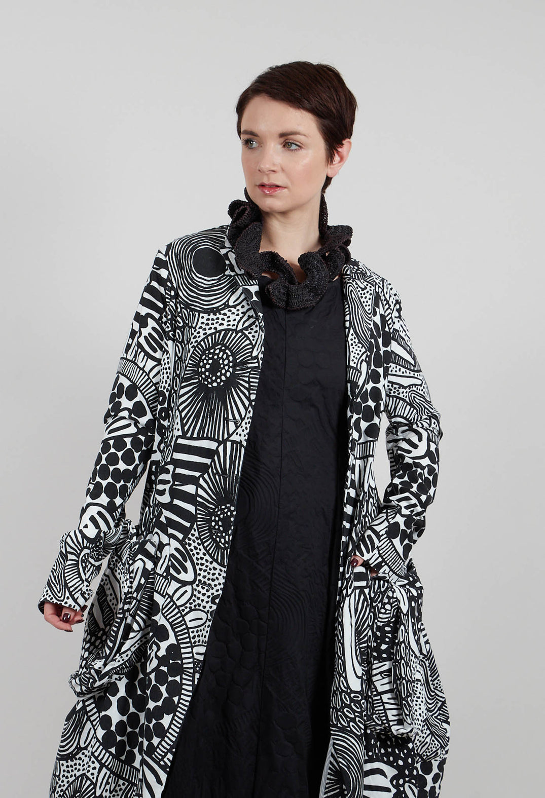 Balloon Coat in Black Print - 3441217