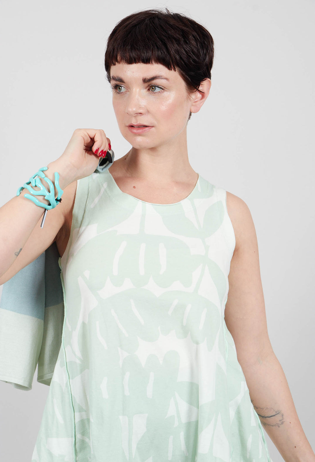 Sleeveless Top in Lime Print - 3470802
