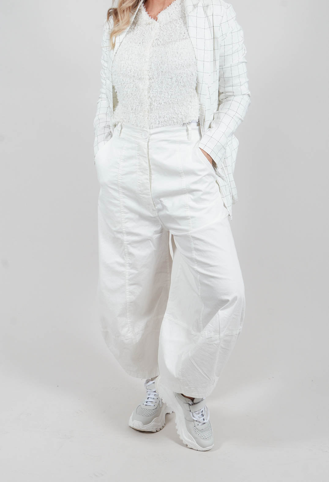 Tulip Hem Trousers in Off White - 3490103