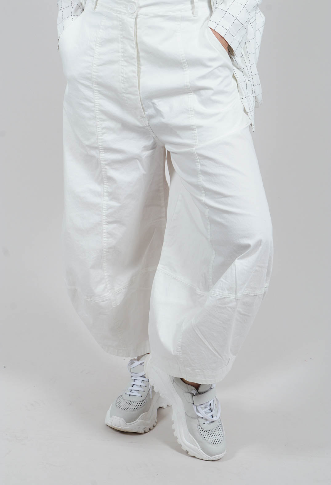 Tulip Hem Trousers in Off White - 3490103