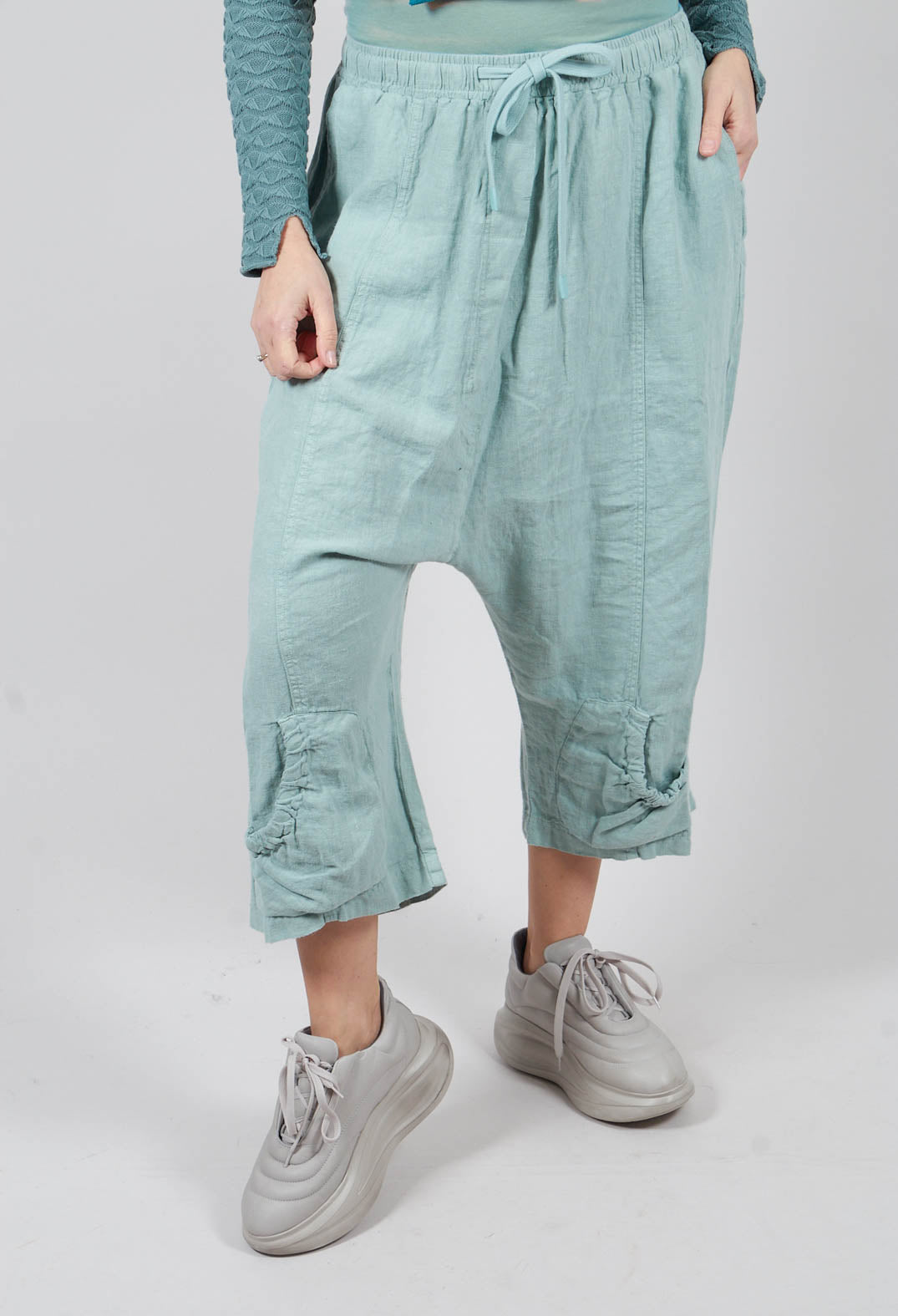 Linen Drop Crotch Trousers in Mint - 3540114