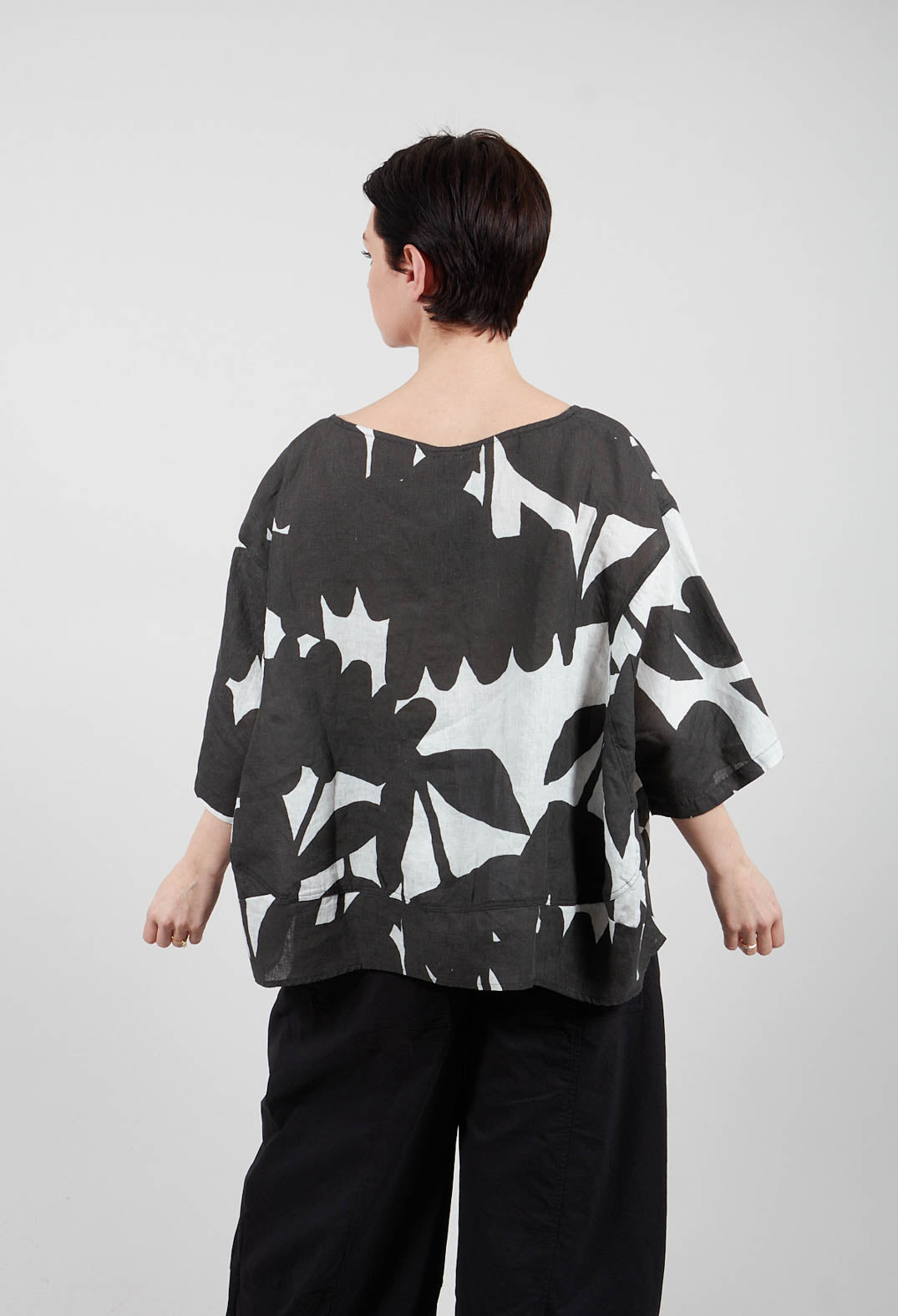 Linen Oversized Top in Black Print - 3550504