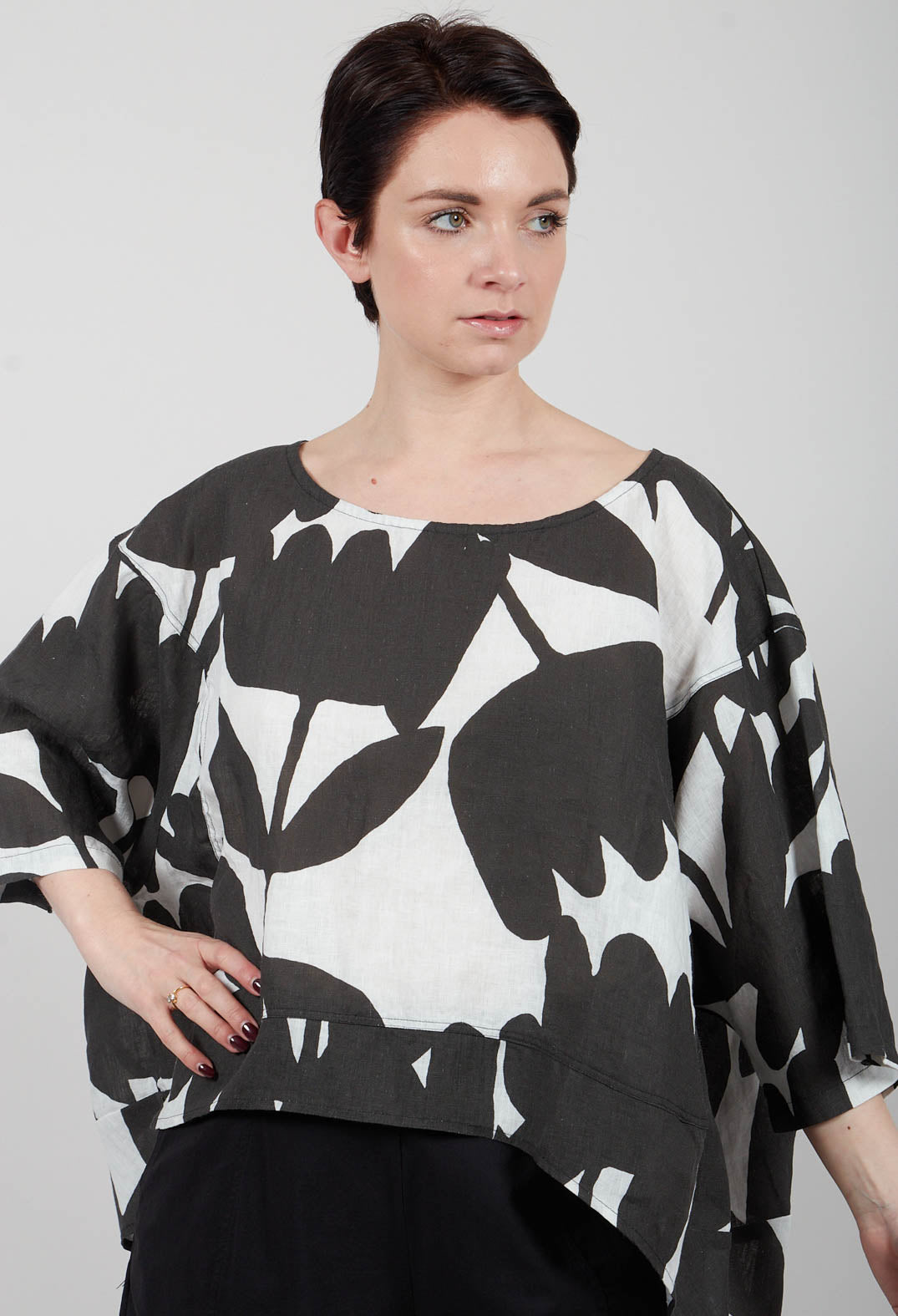 Linen Oversized Top in Black Print - 3550504