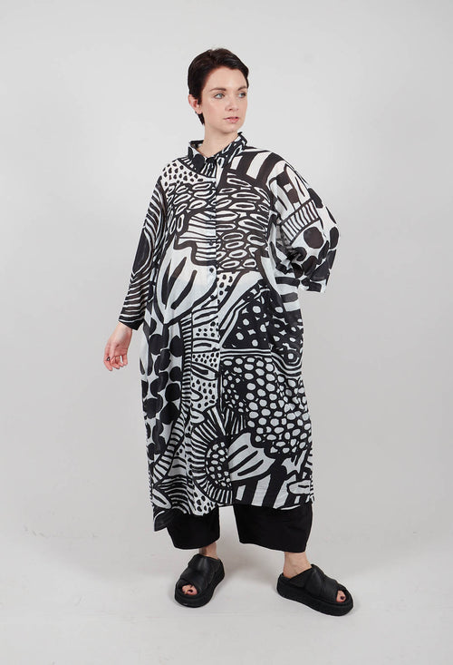 Long Shirt Dress in Black Print - 3600907