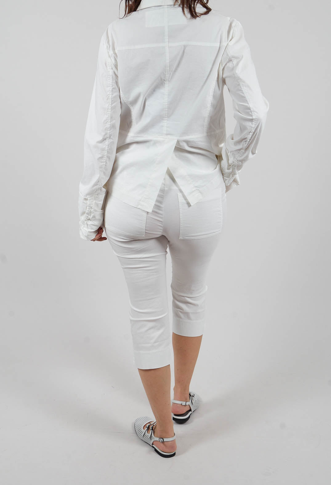 Slim Cropped Trousers in Off White - 3630108