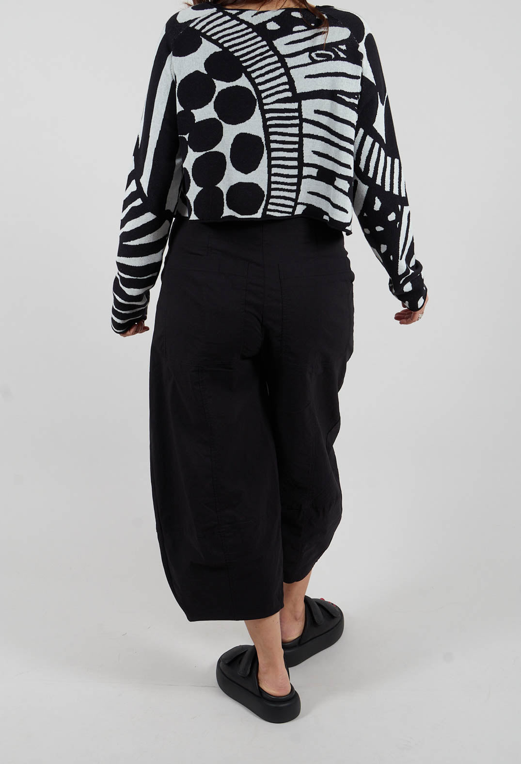 Pull On Balloon Trousers in Black - 3630109