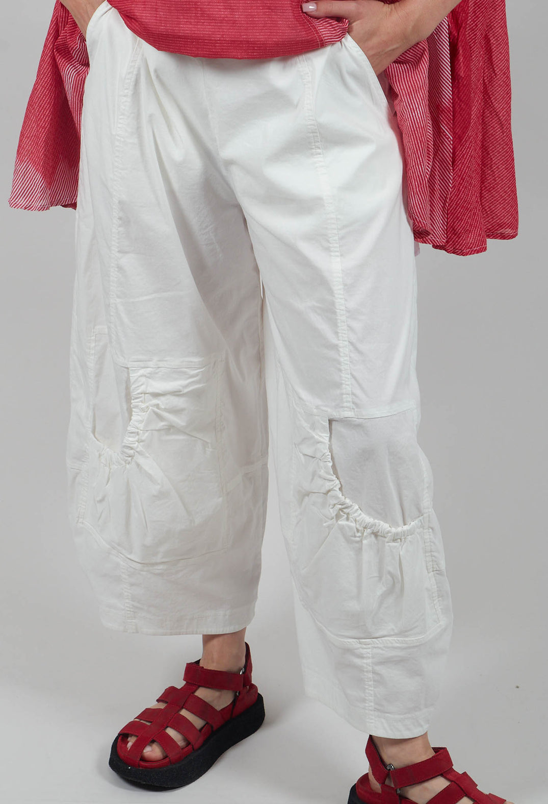 Pull On Balloon Trousers in Off White - 3630109