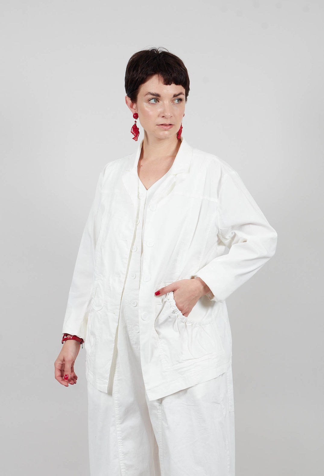 Button Up Jacket in Off White - 3631110