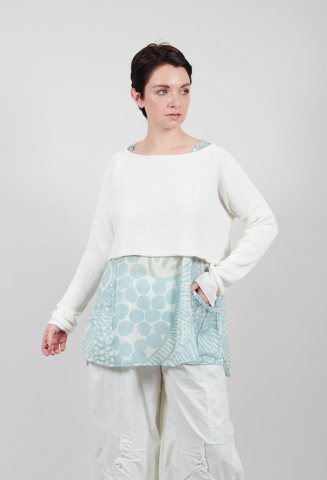 Cropped Pullover in Off White - 3720706