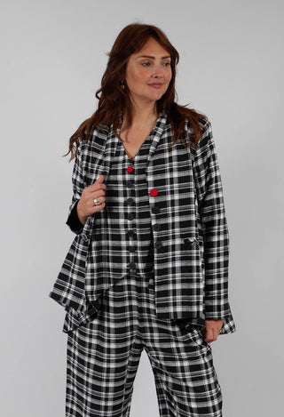 Plaid Shawl Swing Jacket in Black and White Quadro