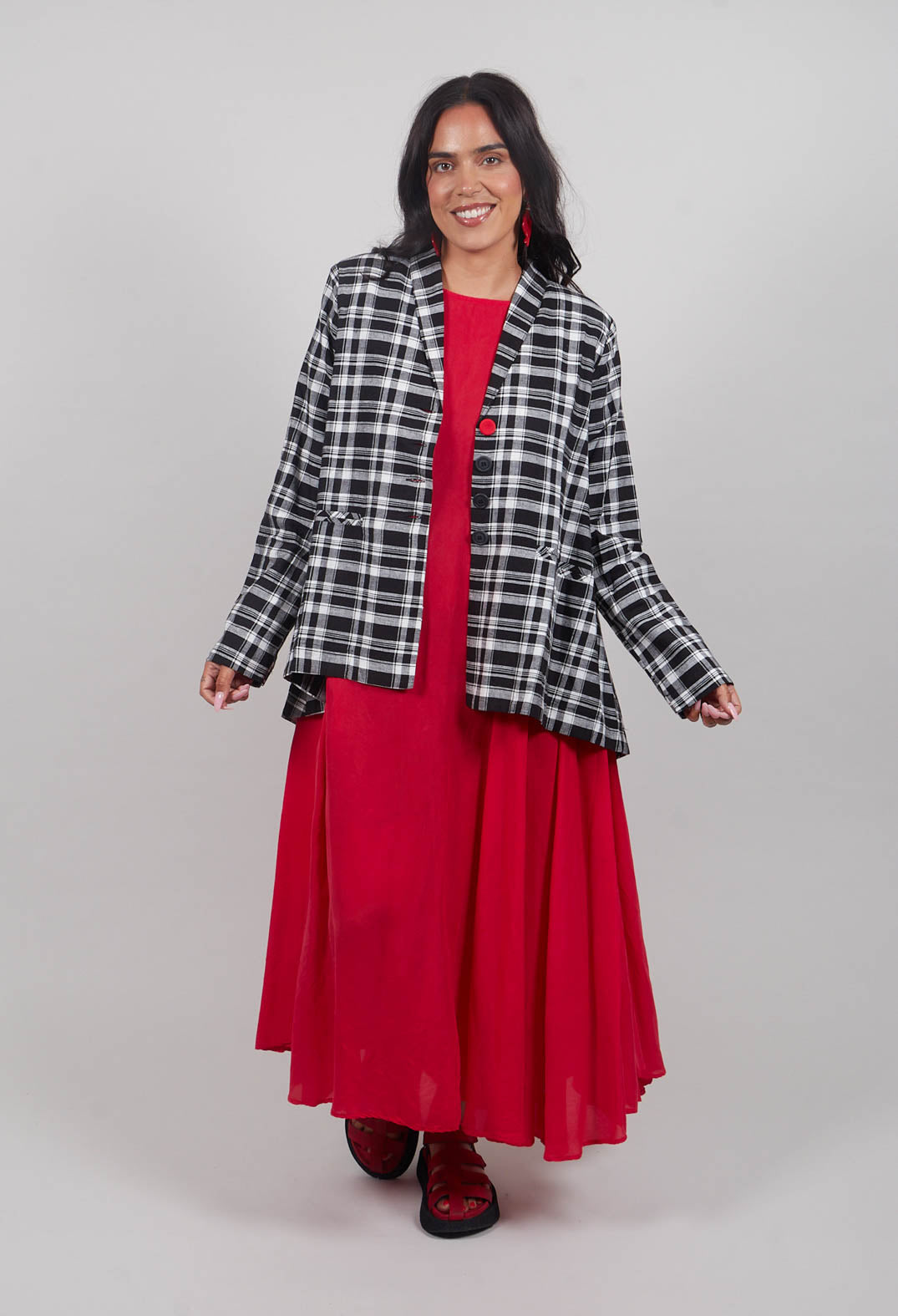 Plaid Shawl Swing Jacket in Black and White Quadro