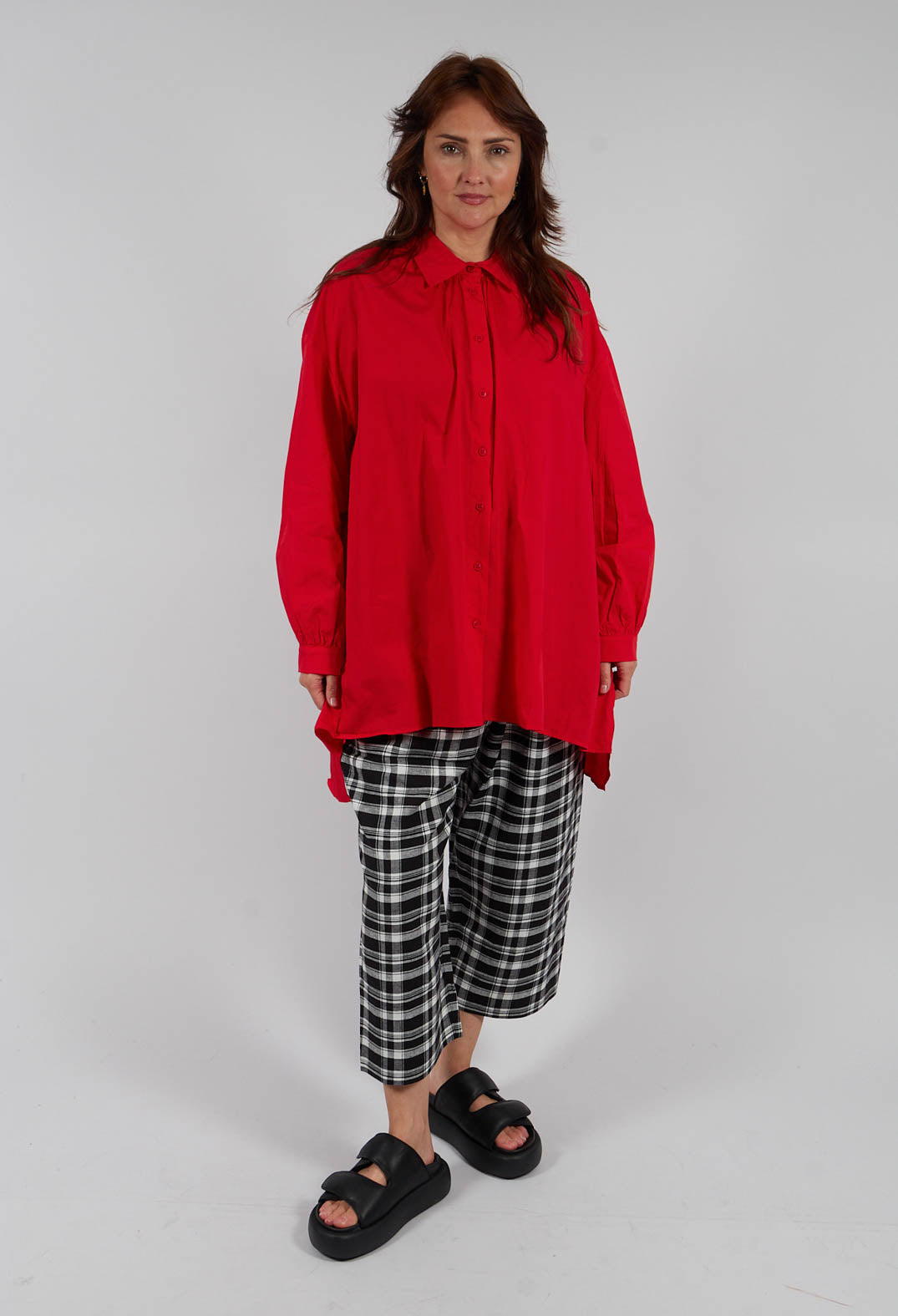 Crinkled Oversized Shirt in Blaze Red