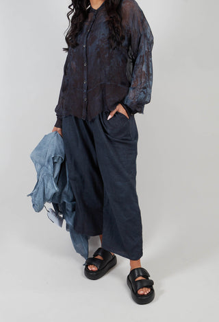 Light Weight Cotton Barrel Trousers in Indigo
