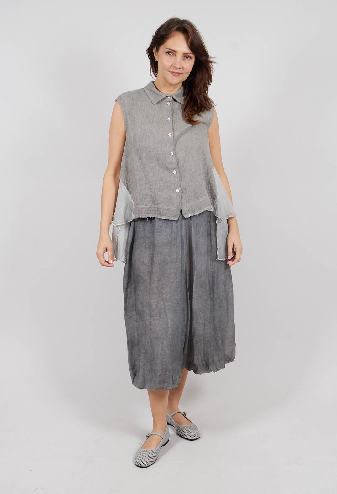 Sleeveless Gillet in Salt