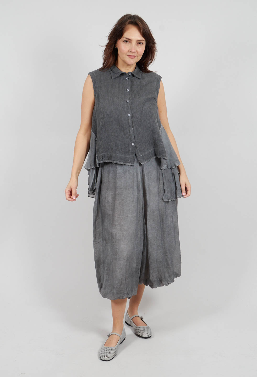 Sleeveless Gillet in Black Pepper