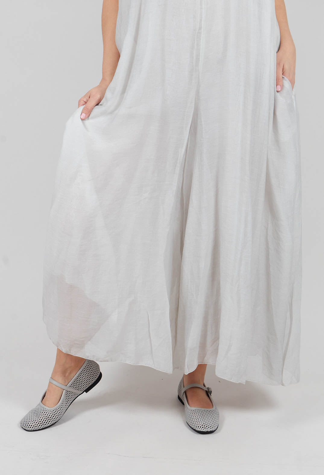 Halter neck Jumpsuit in Salt