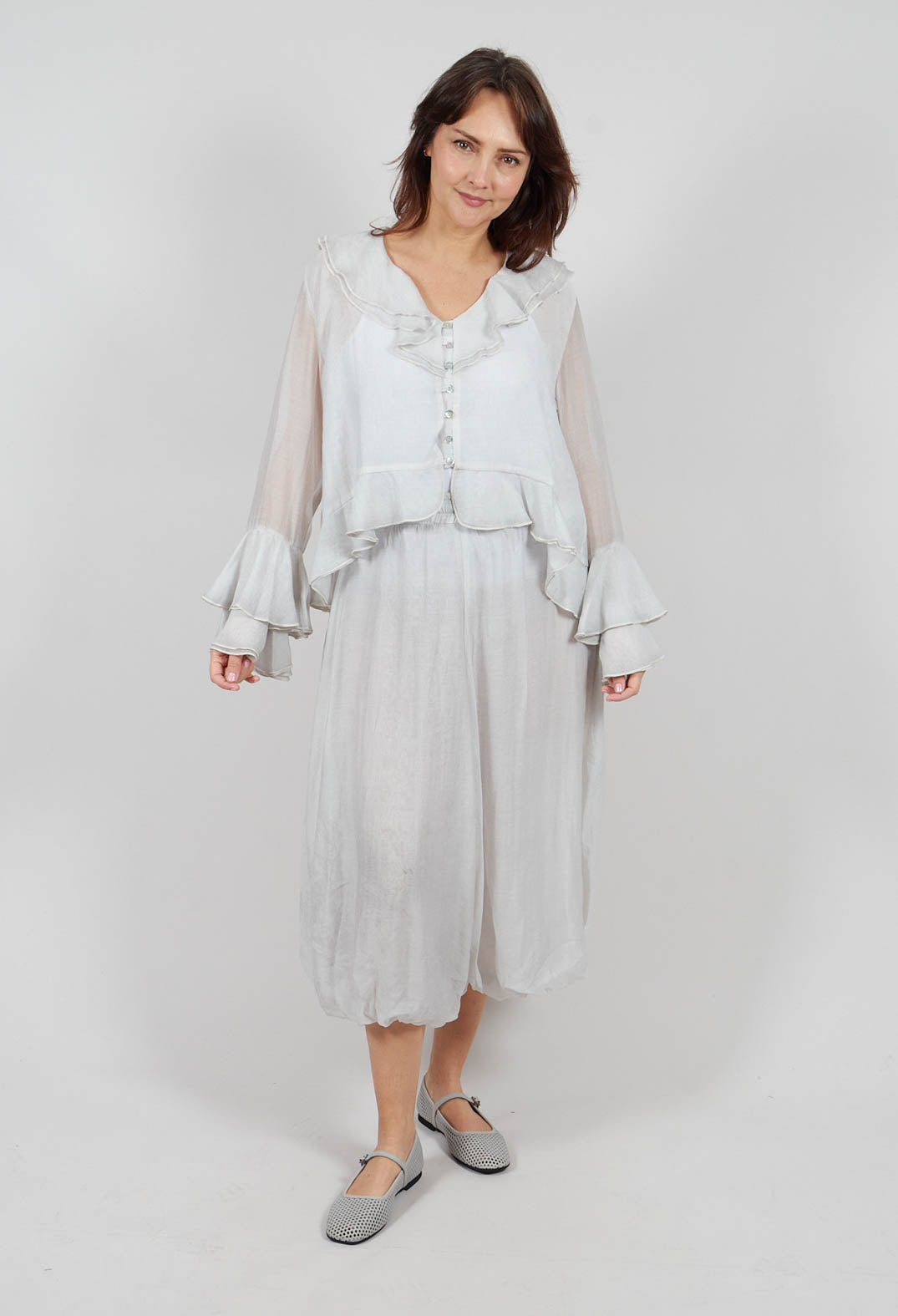 Ruffle Shirt in Salt