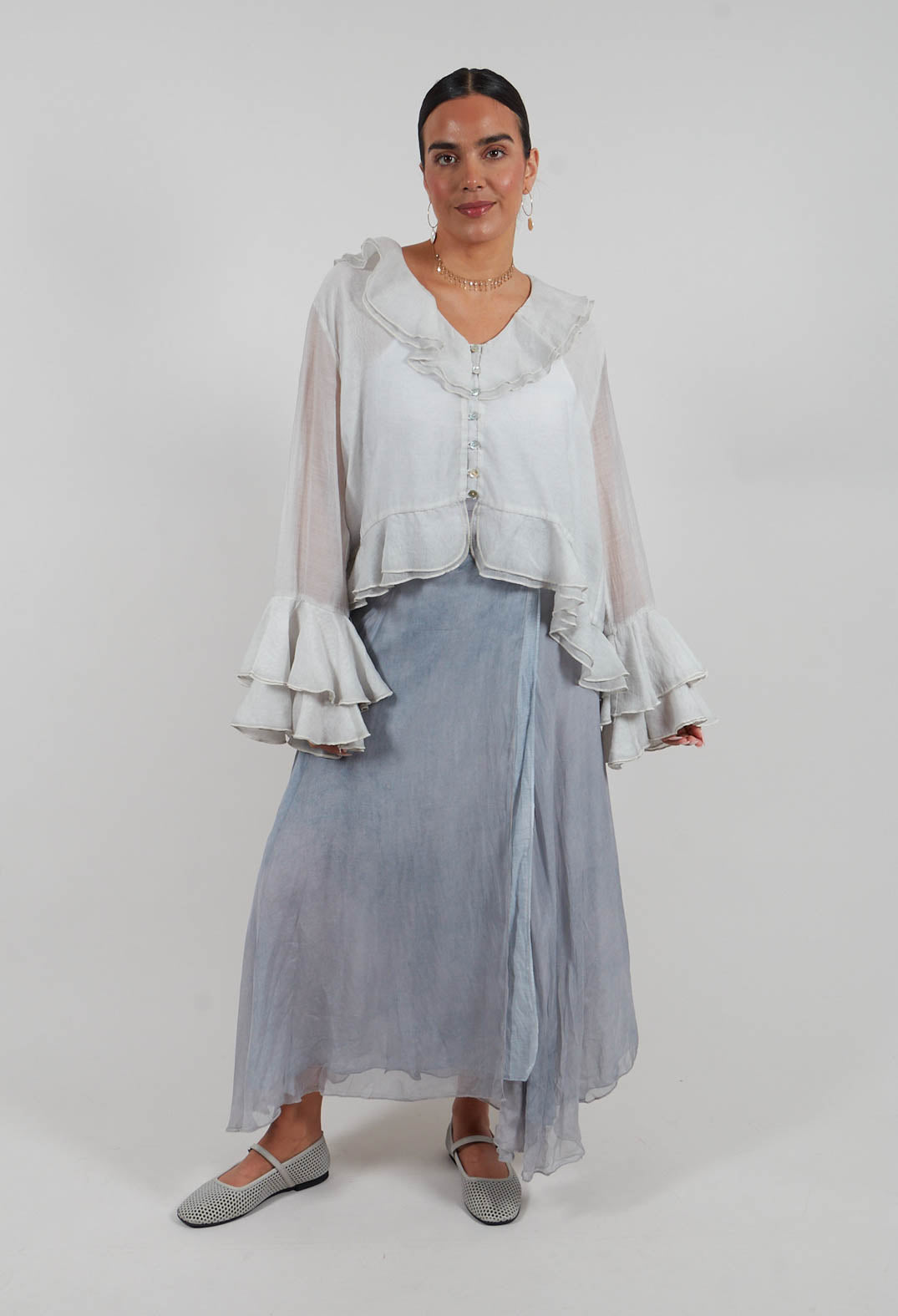 Ruffle Shirt in Salt