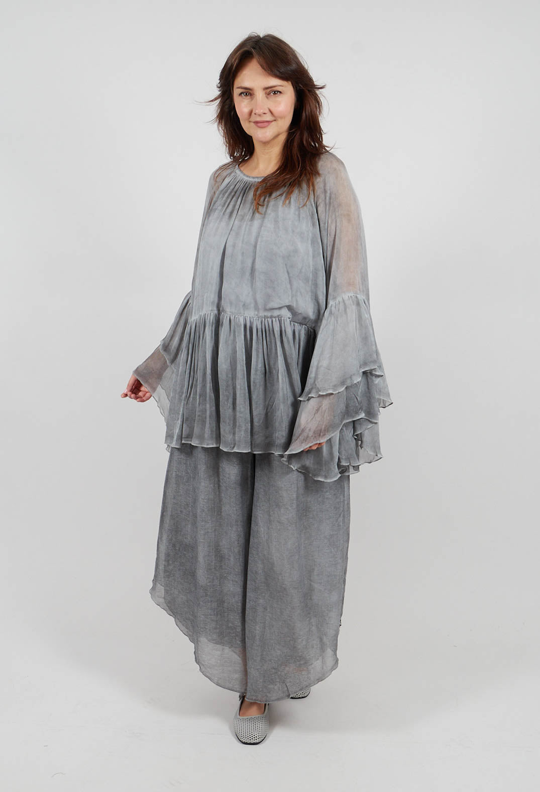 Raglan Blouse in Black Pepper