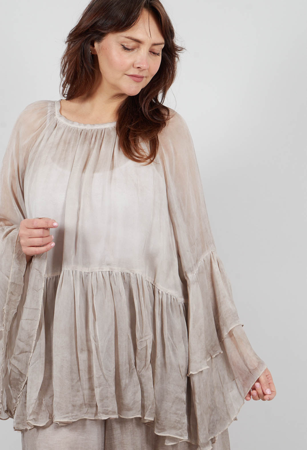 Raglan Blouse in Mushroom