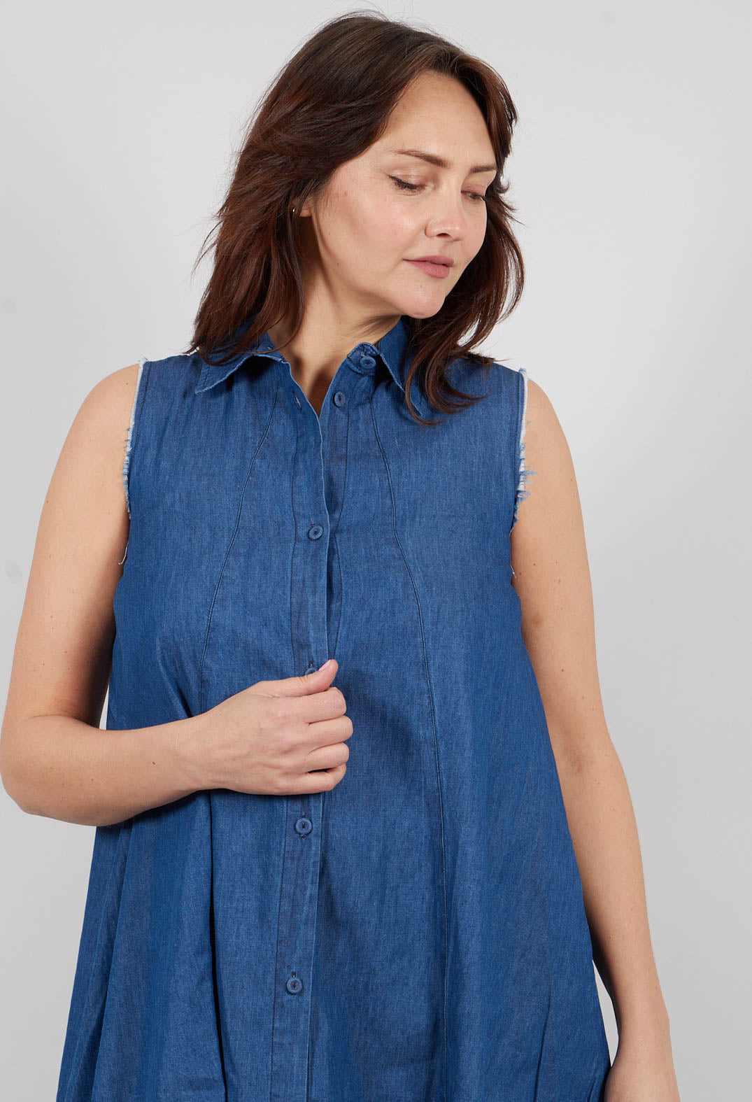 Sleeveless Vest in Indigo