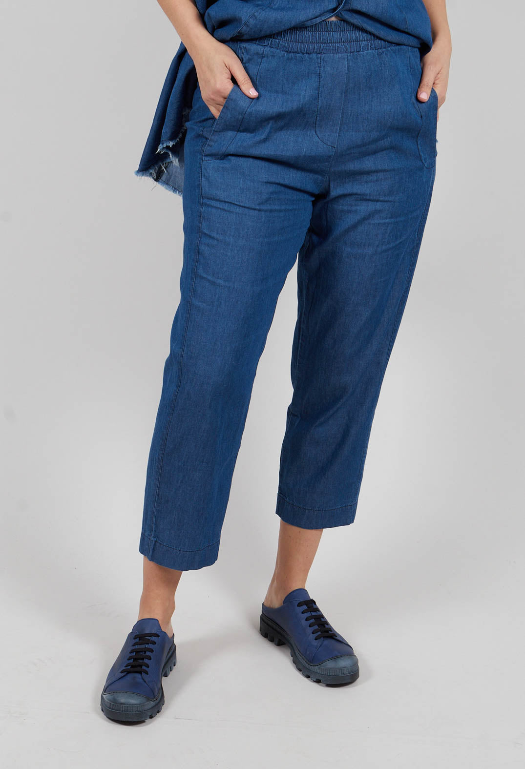 Tapered Trousers in Indigo