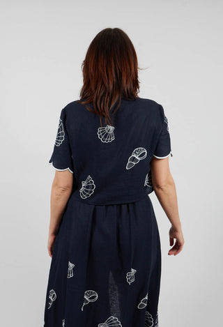 Fresia Scalloped Top in Blu