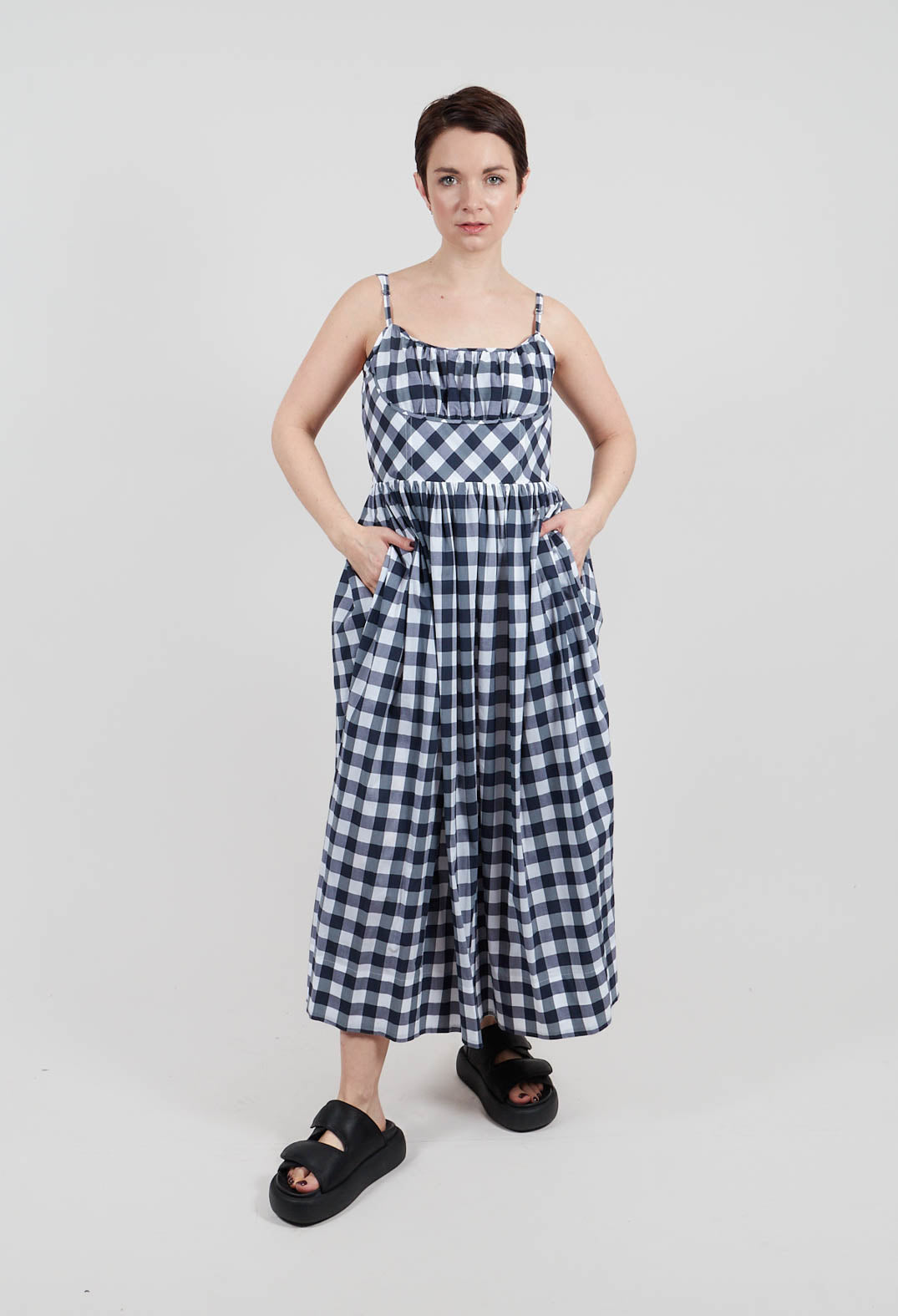 Tarante Dress in Quadro Blu Panna