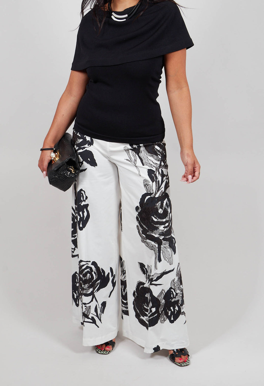 Zane Trousers in Fiore Bianco Nero