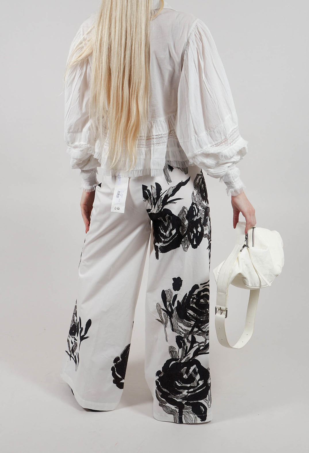 Zane Trousers in Fiore Bianco Nero
