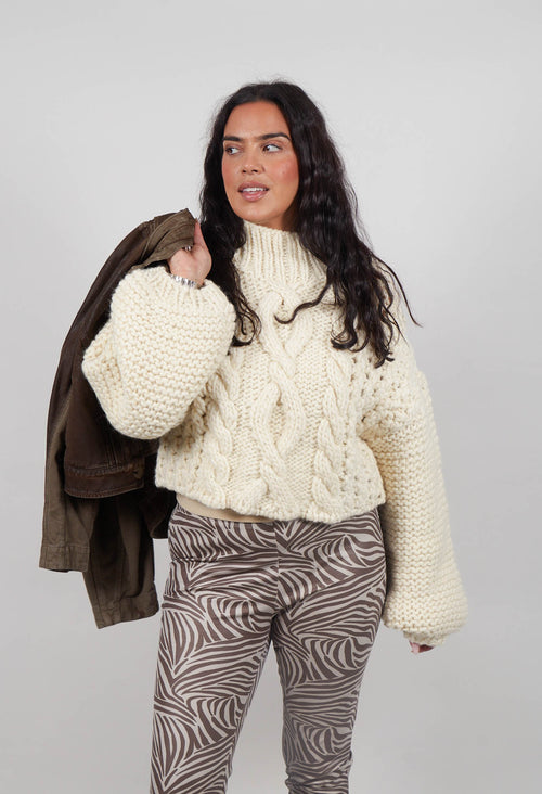 Rawan Jumper in Ivory