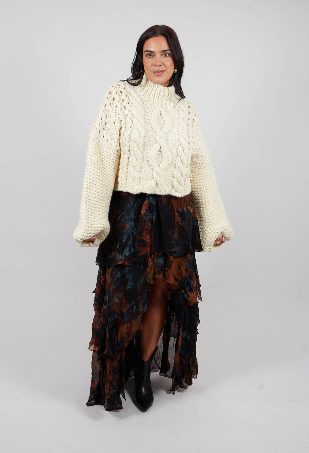 Rawan Jumper in Ivory