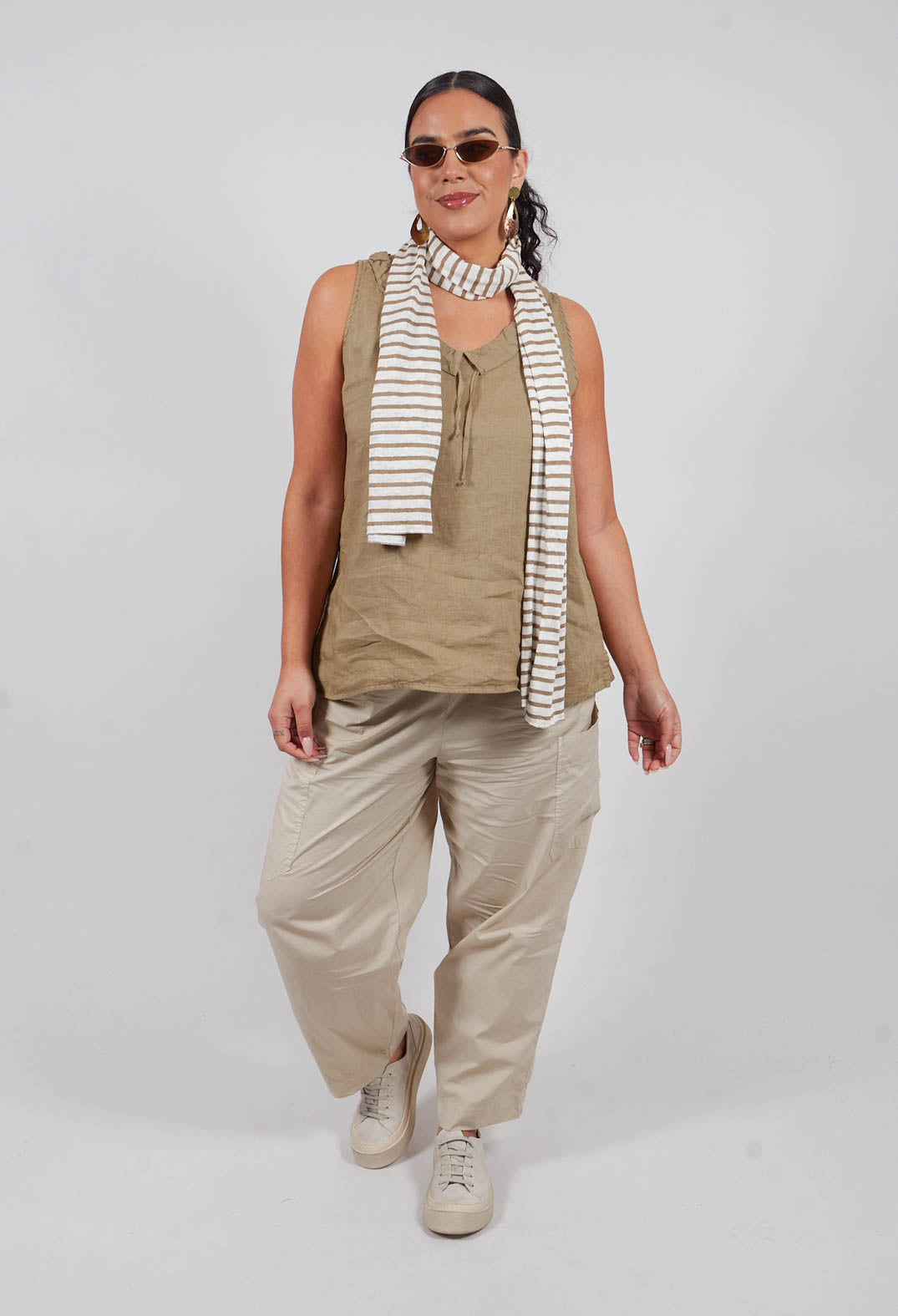 Astuto Trousers in Grezzo