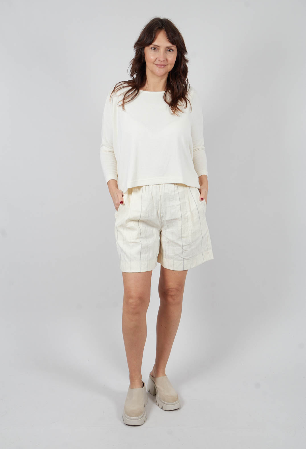 Gennaio R Shorts in Latte