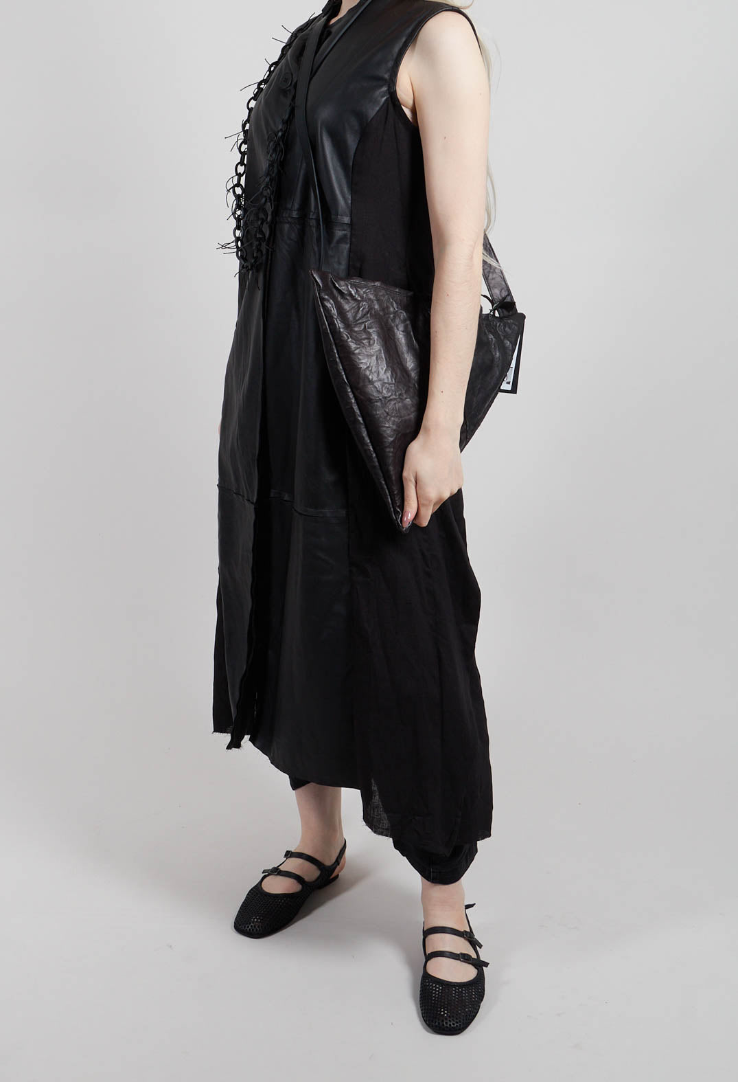 Lusetta Dress in Black