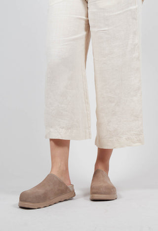 Closed Toe Mules in London Cardboard