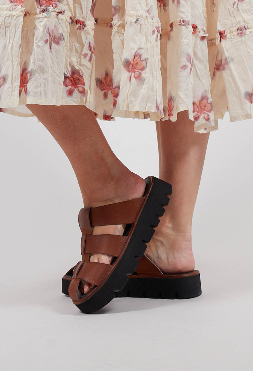 Slip On Cage Sandals in Gasoline Caramello