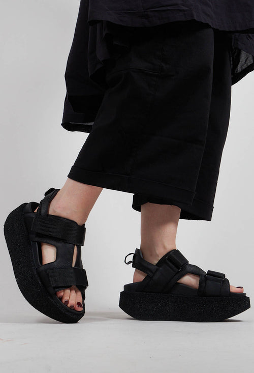 Platform Sole Sandals in Gasoline Nero