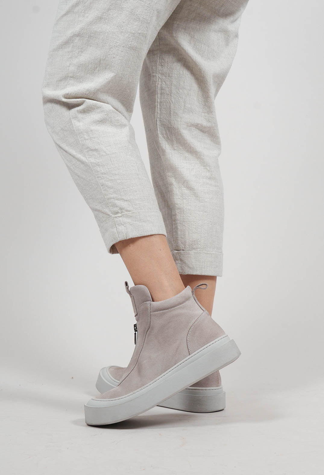 Zip Front Boots in London Cincilla