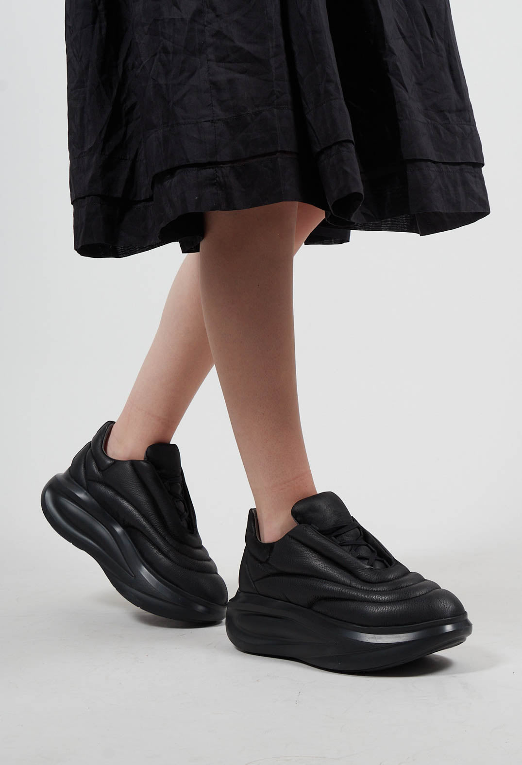 Chunky Sole Trainers in Gasoline Nero