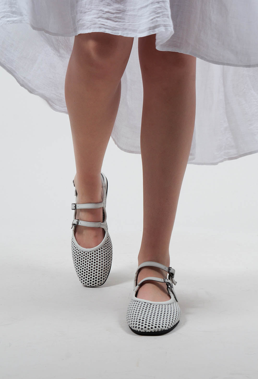 Flat Mule in Gasoline Bianco Ottico