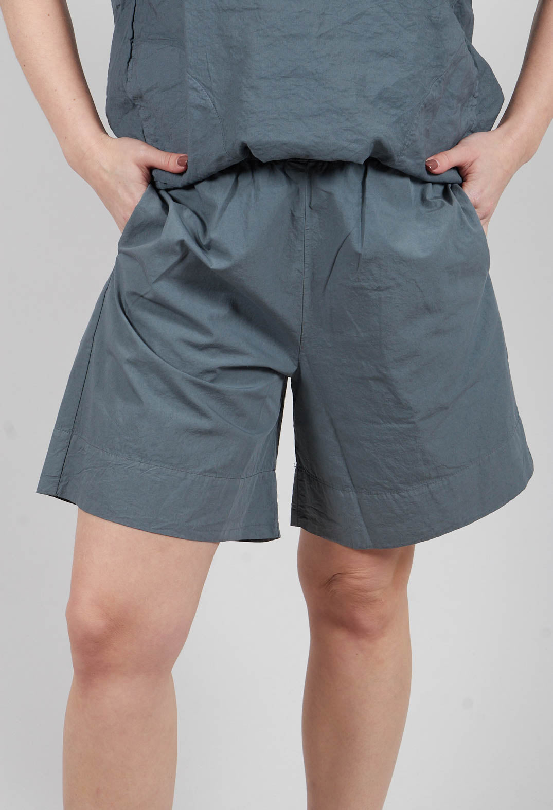 Chino Style Shorts in Asfalto