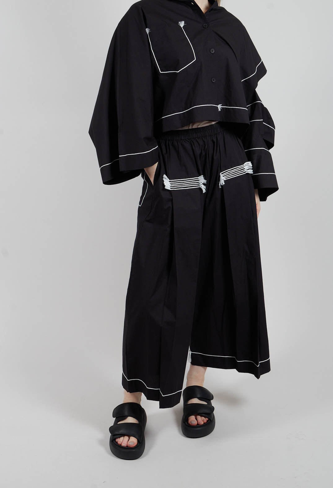 Lihi Trousers in Black