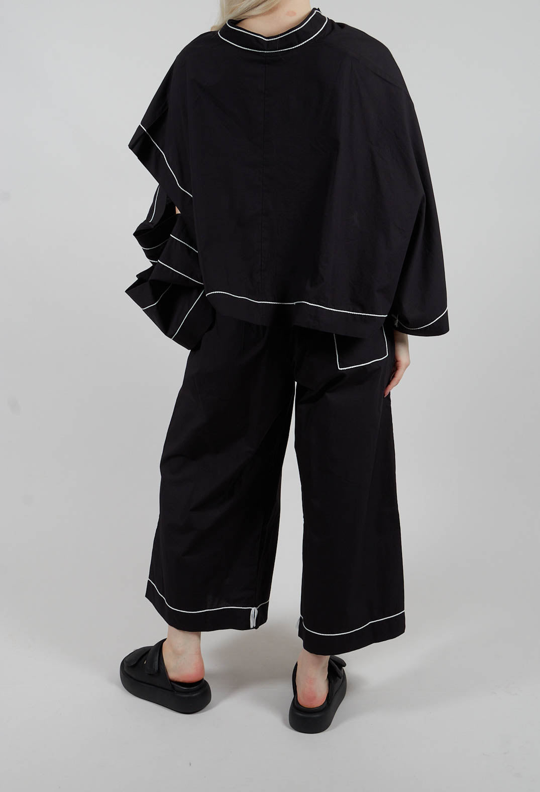 Lihi Trousers in Black